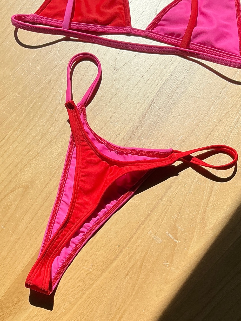 Minimale Animale Pink & Red Colorblock Triangle Bikini saint tropez thong bikini - Picture 7 of 7
